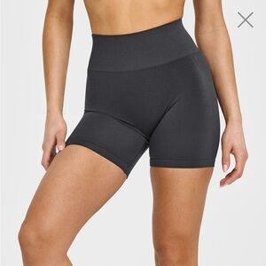NWT ONER ACTIVE EFFORTLESS SEAMLESS SHORTS